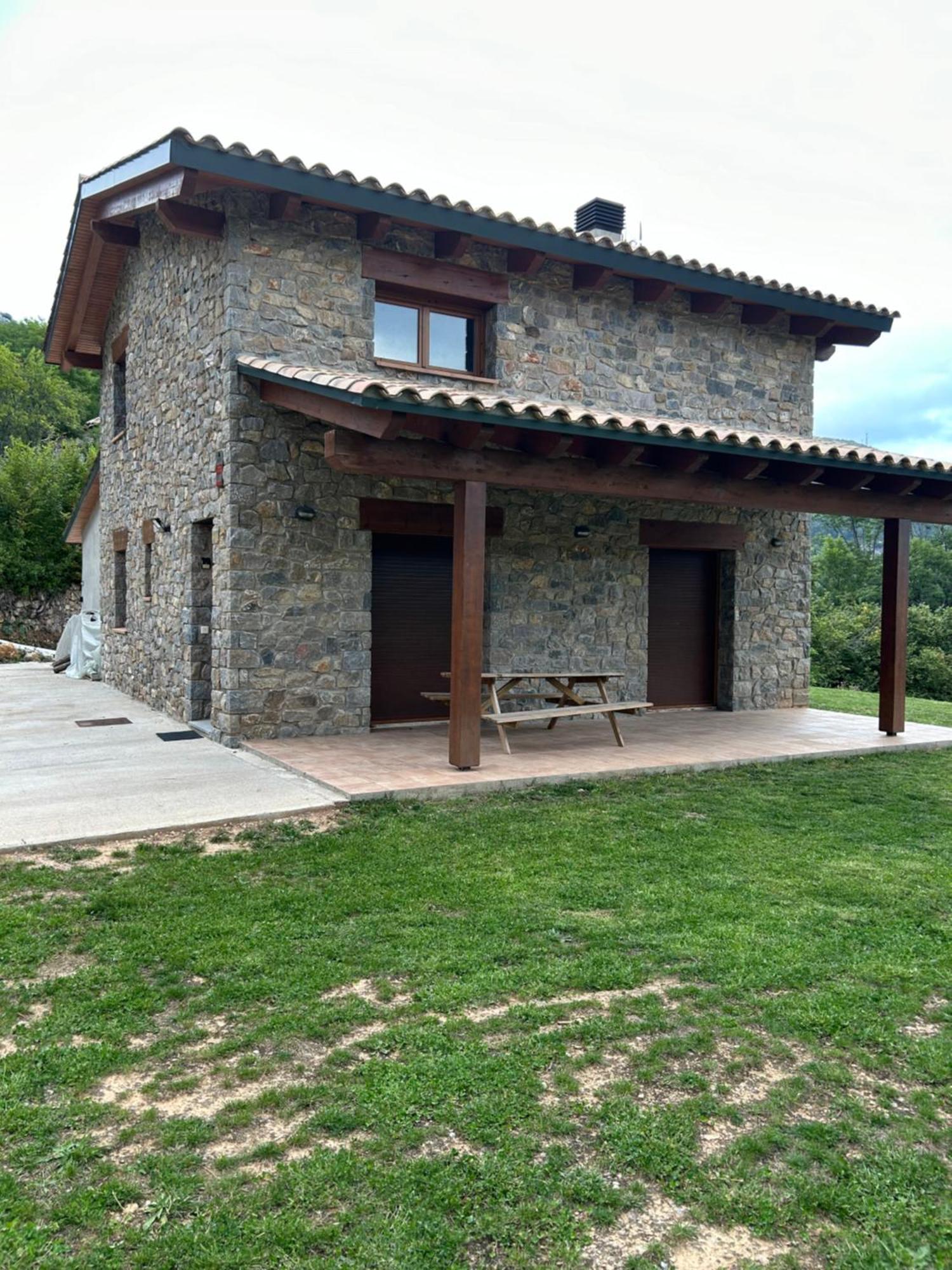 Casa De Les Escoles, Espinalbet - Alberga Castellar del Riu Exterior photo